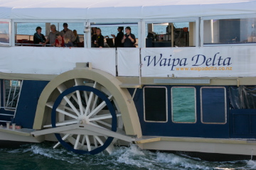 Auckland's new paddlewheeler